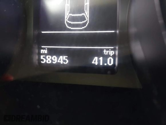 2017 Volkswagen Passat S z VIN 1VWAT7A3XHC071775, wystawiony jako IAAI lot #41775028 z przebiegiem 58 945 mil mil oraz . Historia ofert i sprzedaży dostępna na DreamBid. Obrazek 16.