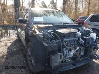 2022 Acura MDX w/A-Spec Package with VIN 5J8YE1H09NL035478, listed as a IAAI auction lot 41911403 with 77,529 mi miles. Bid and sale history available at carsss.com. Image 1.