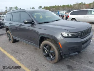 2024 Jeep Grand Cherokee L Altitude with VIN 1C4RJKAG3R8614969, listed as a IAAI auction lot 41582224 with 11,215 mi miles. Bid and sale history available at carsss.com. Image 1.