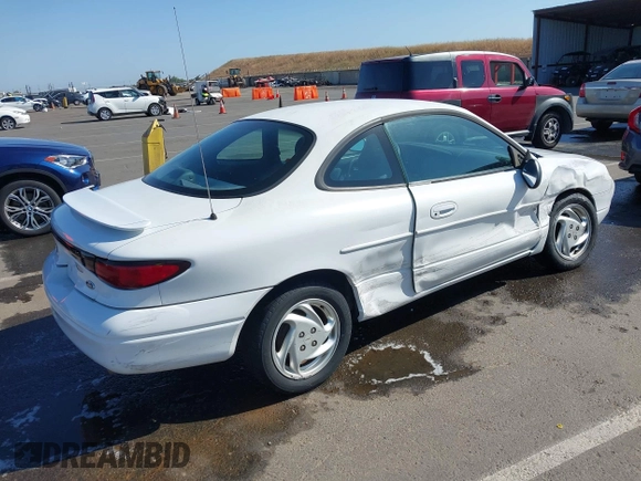 2000 Ford Escort ZX2 z VIN 3FAKP1134YR161407, wystawiony jako IAAI lot #42199401 z przebiegiem 150 611 mil mil oraz . Historia ofert i sprzedaży dostępna na DreamBid. Obrazek 4.