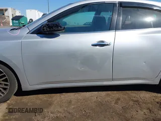 2012 Nissan Maxima S z VIN 1N4AA5AP5CC846756, wystawiony jako IAAI lot #42060602 z przebiegiem 210 370 mil mil oraz . Historia ofert i sprzedaży dostępna na DreamBid. Obrazek 13.