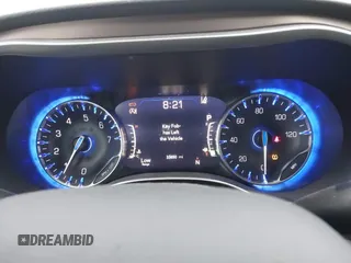 2019 Chrysler Pacifica Touring L with VIN 2C4RC1BG2KR715353, listed as a IAAI auction lot 41545730 with 38,500 mi miles and . Bid and sale history available at DreamBid. Image 7.