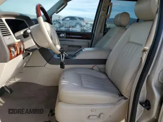 2004 Lincoln Navigator Luxury with VIN 5LMFU27R54LJ37138, listed as a Copart auction lot 84749134 with 98,577 mi miles and Salvage Title. Bid and sale history available at carsss.com. Image 7.