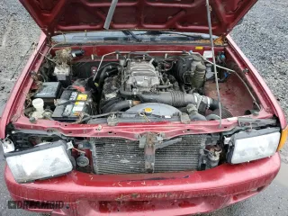 1998 Isuzu Rodeo S with VIN 4S2CM58W5W4350575, listed as a Copart auction lot 84537714 with 215,573 mi miles and Salvage Title. Bid and sale history available at carsss.com. Image 14.
