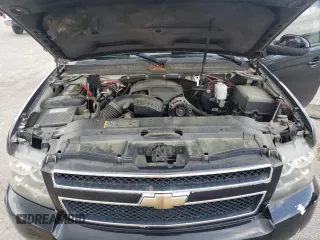 2009 Chevrolet Tahoe Police z VIN 1GNEC03029R246492, wystawiony jako Copart lot #60656925 z przebiegiem 160 200 mil mil oraz Czysty tytuł • Clean title. Historia ofert i sprzedaży dostępna na DreamBid. Obrazek 12.
