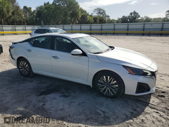 2024 Nissan Altima 2.5 SV with VIN 1N4BL4DV2RN340916, listed as a Copart auction lot 52529675 with 13,025 mi miles and Salvage Title. Bid and sale history available at carsss.com. Image 4.