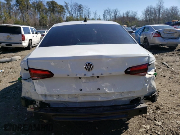 2020 Volkswagen Passat 2.0T SE with VIN 1VWWA7A31LC009797, listed as a Copart auction lot 40812573 with 43,461 mi miles. Bid and sale history available at carsss.com. Image 6.