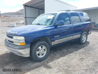 2001 Chevrolet Tahoe LS with VIN 1GNEK13T71J231007, listed as a IAAI auction lot 41943913 with 183,434 mi miles. Bid and sale history available at carsss.com. Image 2.