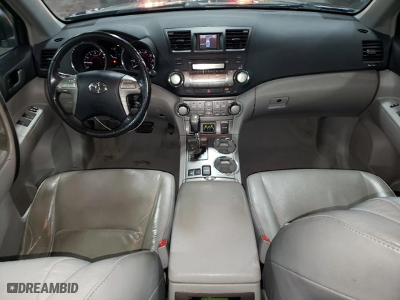 2010 Toyota Highlander SE with VIN 5TDJK3EH2AS040528, listed as a Copart auction lot 88875405 with 172,843 mi miles and Salvage Title. Bid and sale history available at carsss.com. Image 8.