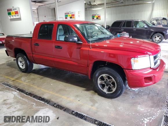 2008 Dodge Dakota SLT z VIN 1D7HW48N48S536142, wystawiony jako Copart lot #86348544 z przebiegiem 238 800 mil mil oraz Szkoda całkowita • Salvage title. Historia ofert i sprzedaży dostępna na DreamBid. Obrazek 4.