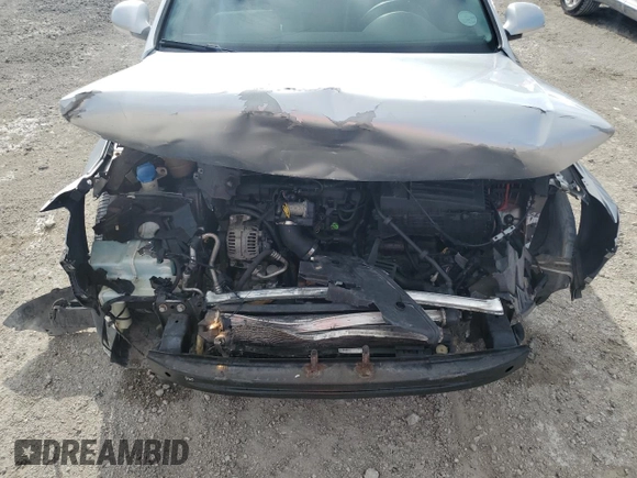 2009 Volkswagen Passat Komfort with VIN WVWXK73C09E140427, listed as a Copart auction lot 60374115 with 113,923 mi miles and Salvage title. Bid and sale history available at DreamBid. Image 11.