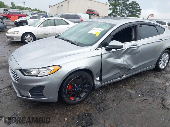 2020 Ford Fusion SE with VIN 3FA6P0HD5LR150418, listed as a IAAI auction lot 42347924 with 87,817 mi miles and . Bid and sale history available at DreamBid. Image 17.