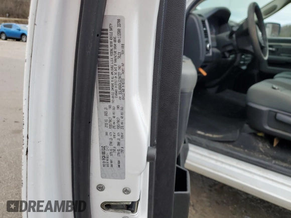 2018 Ram 1500 Tradesman with VIN 3C6JR6AGXJG194727, listed as a Copart auction lot 47759205 with 93,618 mi miles and Salvage title. Bid and sale history available at DreamBid. Image 14.