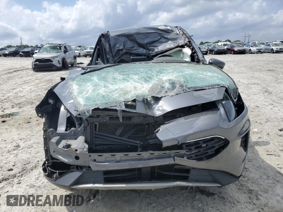 2021 Ford Escape SE with VIN 1FMCU0G65MUB10435, listed as a Copart auction lot 51562635 with 58,511 mi miles and Salvage title. Bid and sale history available at DreamBid. Image 5.