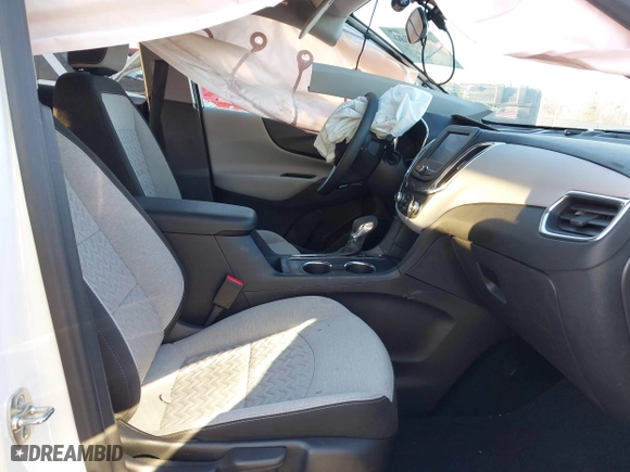 2024 Chevrolet Equinox LS with VIN 3GNAXHEG8RL207201, listed as a IAAI auction lot 41791730 with 27,667 mi miles. Bid and sale history available at carsss.com. Image 5.