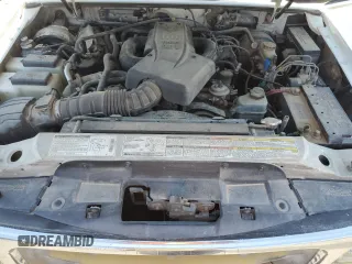 1998 Ford Explorer XL with VIN 1FMZU34E8WZB07901, listed as a Copart auction lot 57253765 with 340,508 mi miles and Clean title. Bid and sale history available at DreamBid. Image 12.