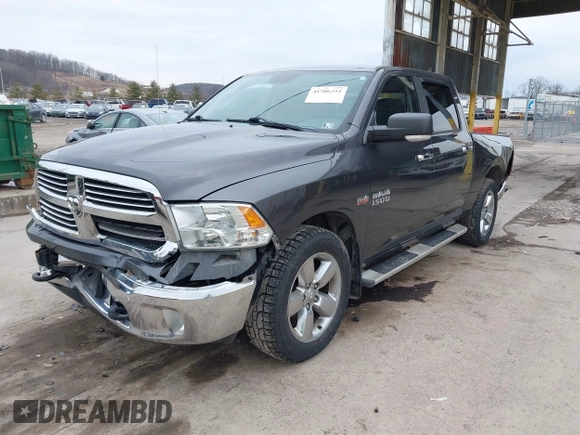2015 Ram 1500 Big Horn z VIN 1C6RR7LT1FS520269, wystawiony jako IAAI lot #41706251 z przebiegiem 116 309 mil mil oraz . Historia ofert i sprzedaży dostępna na DreamBid. Obrazek 6.