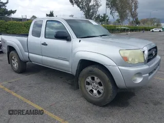 2006 Toyota Tacoma PreRunner with VIN 5TETU62N56Z257936, listed as a IAAI auction lot 41896097 with 153,726 mi miles and . Bid and sale history available at DreamBid. Image 1.