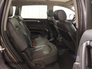 2013 Audi Q7 Premium Plus z VIN WA1LGAFE5DD005527, wystawiony jako IAAI lot #42616487 z przebiegiem 113 552 mil mil oraz . Historia ofert i sprzedaży dostępna na DreamBid. Obrazek 8.