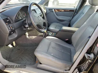 2000 Mercedes-Benz C 230 Kompressor with VIN WDBHA24G5YA805662, listed as a Copart auction lot 46092875 with 152,744 mi miles and Non Repairable. Bid and sale history available at carsss.com. Image 7.