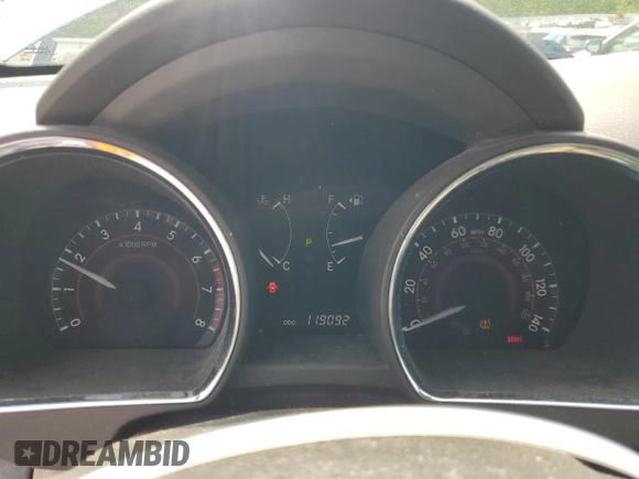 2010 Toyota Highlander with VIN 5TDBK3EH2AS032787, listed as a Copart auction lot 58896315 with 119,092 mi miles and Clean title. Bid and sale history available at DreamBid. Image 9.