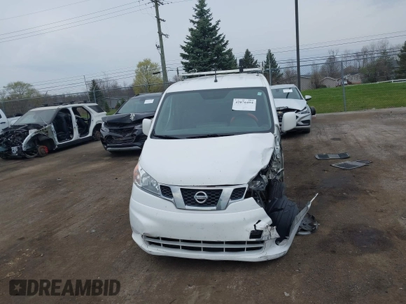 2015 Nissan NV200 SV with VIN 3N6CM0KN7FK693948, listed as a IAAI auction lot 42076494 with 217,175 mi miles and . Bid and sale history available at DreamBid. Image 12.