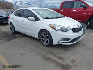 2016 Kia Forte EX with VIN KNAFX4A81G5598224, listed as a IAAI auction lot 41848545 with 48,403 mi miles. Bid and sale history available at carsss.com. Image 1.