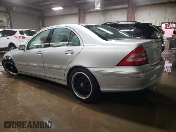 2005 Mercedes-Benz C 240 with VIN WDBRF81J65F678895, listed as a Copart auction lot 48112075 with 71,060 mi miles and Salvage Title. Bid and sale history available at DreamBid. Image 2.