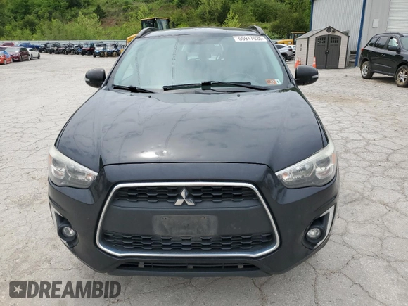 2015 Mitsubishi Outlander GT with VIN 4A4AR4AWXFE040546, listed as a Copart auction lot 55917935 with 323,546 mi miles and Salvage title. Bid and sale history available at DreamBid. Image 5.