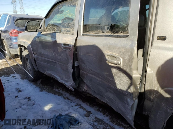 2001 Chevrolet Suburban LS with VIN 1GNFK16T21J103970, listed as a Copart auction lot 89355085 with 247,993 mi miles and Salvage Title. Bid and sale history available at carsss.com. Image 10.