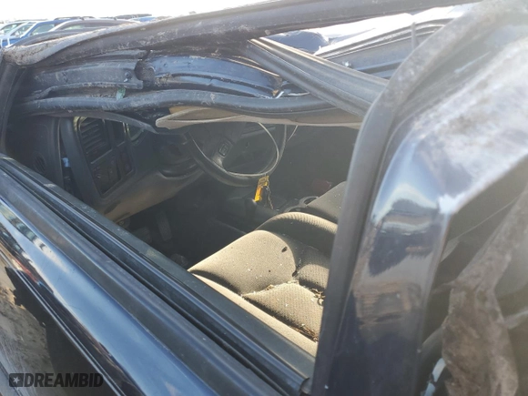 2005 Chevrolet Silverado 1500 Z71 with VIN 1GCEK14T45Z141604, listed as a Copart auction lot 44454935 with 0 mi miles and Non Repairable. Bid and sale history available at carsss.com. Image 8.