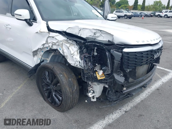 2022 Kia Telluride SX z VIN 5XYP5DHC9NG247668, wystawiony jako IAAI lot #42177230 z przebiegiem 37 401 mil mil oraz . Historia ofert i sprzedaży dostępna na DreamBid. Obrazek 6.