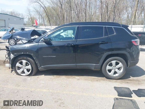 2018 Jeep Compass Latitude with VIN 3C4NJDBB1JT265894, listed as a IAAI auction lot 42109967 with 92,944 mi miles and . Bid and sale history available at DreamBid. Image 15.