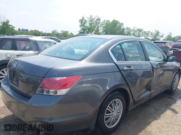 2010 Honda Accord LX с VIN 1HGCP2F34AA169599, выставлен на аукционе IAAI как лот 42417416 с пробегом 144 611 миль миль и . История ставок и продаж доступна на DreamBid. Изображение 4.
