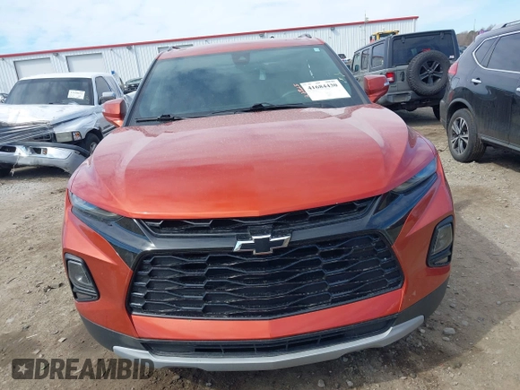 2021 Chevrolet Blazer LT z VIN 3GNKBHRS0MS559804, wystawiony jako IAAI lot #41684430 z przebiegiem 61 468 mil mil oraz . Historia ofert i sprzedaży dostępna na DreamBid. Obrazek 13.