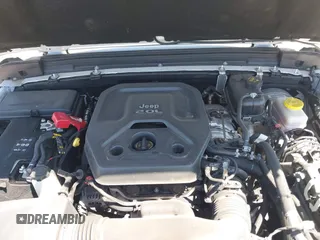 2021 Jeep Wrangler Unlimited Sahara z VIN 1C4HJXEN2MW528137, wystawiony jako IAAI lot #42134514 z przebiegiem 50 030 mil mil oraz . Historia ofert i sprzedaży dostępna na DreamBid. Obrazek 10.