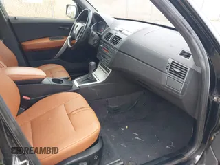 2004 BMW X3 3.0i z VIN WBXPA93474WC30139, wystawiony jako IAAI lot #42032238 z przebiegiem 137 995 mil mil oraz . Historia ofert i sprzedaży dostępna na DreamBid. Obrazek 5.