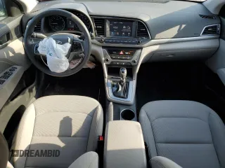 2018 Hyundai Elantra SEL z VIN 5NPD84LF7JH373008, wystawiony jako Copart lot #56571155 z przebiegiem 66 448 mil mil oraz Szkoda całkowita • Salvage title. Historia ofert i sprzedaży dostępna na DreamBid. Obrazek 8.