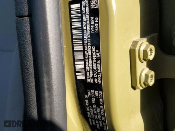 2015 Jeep Renegade Latitude z VIN ZACCJBBT3FPB87492, wystawiony jako Copart lot #56017335 z przebiegiem 112 084 mil mil oraz Szkoda całkowita • Salvage title. Historia ofert i sprzedaży dostępna na DreamBid. Obrazek 13.