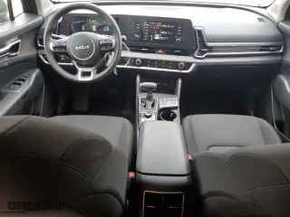 2025 Kia Sportage LX with VIN KNDPU3DF7S7350741, listed as a Copart auction lot 48352445 with 8,181 mi miles and Clean Title. Bid and sale history available at carsss.com. Image 8.