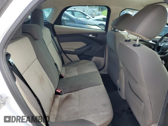 2014 Ford Focus SE with VIN 1FADP3K25EL224700, listed as a Copart auction lot 81809534 with 114,136 mi miles and Clean Title. Bid and sale history available at carsss.com. Image 10.