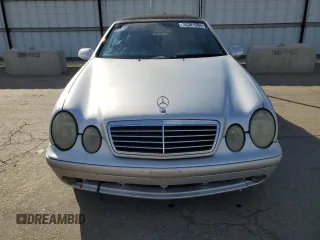 2002 Mercedes-Benz CLK 320/430 with VIN WDBLK70G42T105640, listed as a Copart auction lot 74381504 with 147,858 mi miles and Salvage Title. Bid and sale history available at DreamBid. Image 5.