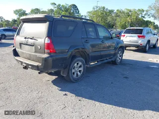 2006 Toyota 4Runner SR5 with VIN JTEBU14R268063506, listed as a IAAI auction lot 41762143 with 227,441 mi miles. Bid and sale history available at carsss.com. Image 4.