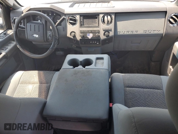 2011 Ford F-250 XL z VIN 1FT7W2BT5BEC52235, wystawiony jako Copart lot #59053095 z przebiegiem 192 806 mil mil oraz Szkoda całkowita • Salvage title. Historia ofert i sprzedaży dostępna na DreamBid. Obrazek 8.