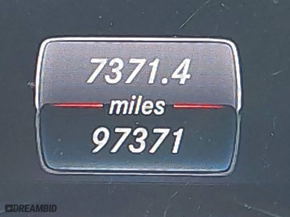 2017 Mercedes-Benz GLS with VIN 4JGDF7DE4HA879647, listed as a IAAI auction lot 39999023 with 97,372 mi miles. Bid and sale history available at carsss.com. Image 16.