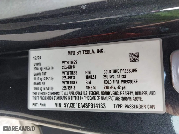 2025 Tesla Model 3 Long Range with VIN 5YJ3E1EA4SF914133, listed as a IAAI auction lot 41706994 with 1,932 mi miles. Bid and sale history available at carsss.com. Image 9.