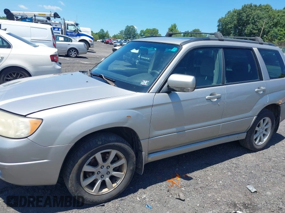 2007 Subaru Forester X with VIN JF1SG65617H725645, listed as a IAAI auction lot 42660092 with 123,228 mi miles and . Bid and sale history available at DreamBid. Image 6.