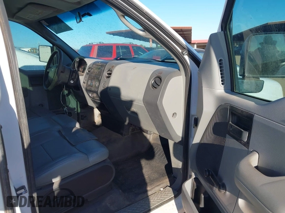 2006 Ford F-150 XL with VIN 1FTRF12266NB71020, listed as a IAAI auction lot 42565854 with 166,667 mi miles and . Bid and sale history available at DreamBid. Image 5.