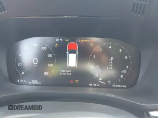 2021 Volvo XC60 Inscription z VIN YV4102RL0M1865805, wystawiony jako IAAI lot #42211072 z przebiegiem 52 991 mil mil oraz . Historia ofert i sprzedaży dostępna na DreamBid. Obrazek 7.