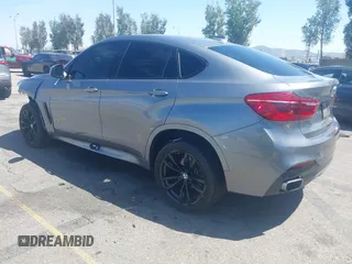 2018 BMW X6 xDrive35i z VIN 5UXKU2C51J0X50913, wystawiony jako IAAI lot #42078443 z przebiegiem Nie podano mil oraz . Historia ofert i sprzedaży dostępna na DreamBid. Obrazek 3.